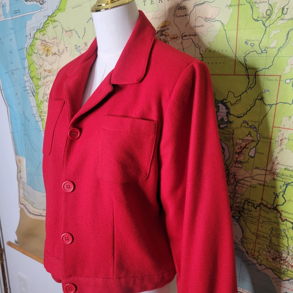 Women's Bridgewater Classic 100% Wool Long Sleeve Cropped Red Jacket Size10 - Picture 2 of 11